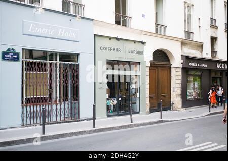 Vue generale des futurs nouveaux locaux du parti politique du President de la Republique, Emmanuel Macron, la Republique en Marche (LREM), dans la rue Saint Anne a Paris, France le 16 Aout 2017. Le mouvement macroniste devrait poser ses cartons en septembre. Foto von Eliot Blondt/ABACAPRESS.COM Stockfoto