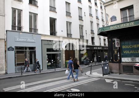 Vue generale des futurs nouveaux locaux du parti politique du President de la Republique, Emmanuel Macron, la Republique en Marche (LREM), dans la rue Saint Anne a Paris, France le 16 Aout 2017. Le mouvement macroniste devrait poser ses cartons en septembre. Foto von Alain Apaydin/ABACAPRESS.COM Stockfoto