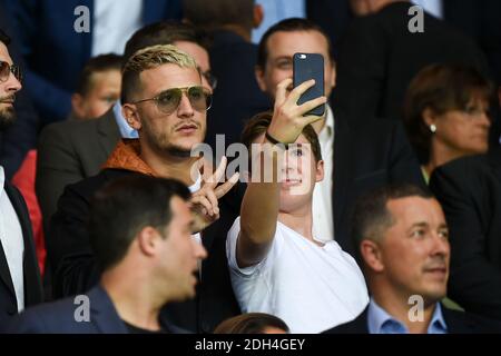 DJ Snake (William Grigahcine) nimmt am 20. August 2017 in Paris, Frankreich, am französischen Ligue 1-Spiel zwischen Paris Saint-Germain (PSG) und Toulouse FC (TFC) im Stadion Parc des Princes Teil. Foto von Laurent Zabulon/ABACAPRESS.COM Stockfoto