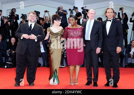 Alexandre Desplat , Richard Jenkins, Octavia Spencer, Sally Hawkins und Guillermo Del Toro bei der Shape of Water Premiere während des 74. Internationalen Filmfestivals von Venedig (Mostra di Venezia) im Lido, Venedig, Italien am 31. August 2017. Foto von Aurore Marechal/ABACAPRESS.COM Stockfoto