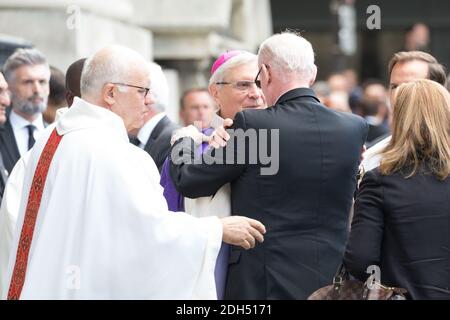 Der Ehemann von Mireille Darc, Pascal Desprez, nahm am 1. September 2017 an der Trauerfeier der französischen Schauspielerin Mireille Darc in der Kirche Saint-Sulpice in Paris Teil. Foto von Berzane-WytersABACAPRESS.COM Stockfoto