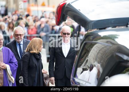 Der Ehemann von Mireille Darc, Pascal Desprez, nahm am 1. September 2017 an der Trauerfeier der französischen Schauspielerin Mireille Darc in der Kirche Saint-Sulpice in Paris Teil. Foto von Berzane-WytersABACAPRESS.COM Stockfoto