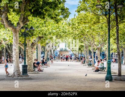 Place des Lices Ã Saint-Tropez en France Stockfoto