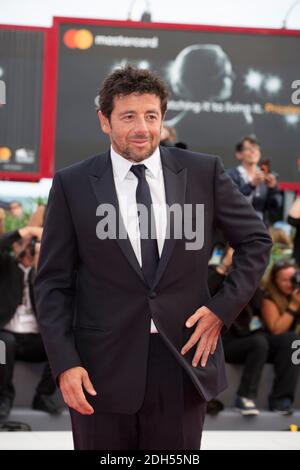 Patrick Bruel nimmt den roten Teppich für die Premiere von 'Una famiglia' auf dem 74. Internationalen Filmfestival von Venedig (Mostra), Venedig, am 4. september 2017. Foto von Marco Piovanotto/ABACAPRESS.COM Stockfoto