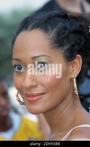 Miami Beach, FL 8-20-2001 Tracee Ellis Ross bei der Ankunft bei den Source Hip Hop Awards 2001 im Jackie Gleason Theater Foto von Adam Sculls/PHOTOlink Stockfoto