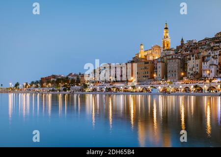 Menton Frankreich,Cote d Azur Frankreich, Blick auf den alten Teil von Menton, Provence-Alpes-Cote d'Azur, Frankreich Stockfoto