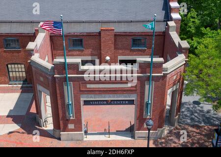 Salem Maritime National Historic Site Besucherzentrum im historischen Salem Armory Gebäude im historischen Stadtzentrum von Salem, Massachusetts, USA. Stockfoto