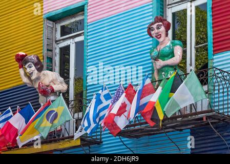 Farbenfrohes Gebäude in La Boca, Buenos Aires, Argentinien Stockfoto