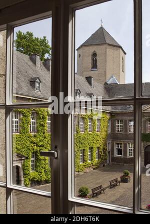 Kloster Rathaus, Mönchengladbach, Niederrhein, Nordrhein-Westfalen, Deutschland, Europa Stockfoto