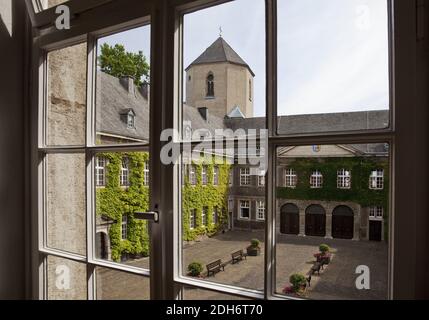 Kloster Rathaus, Mönchengladbach, Niederrhein, Nordrhein-Westfalen, Deutschland, Europa Stockfoto