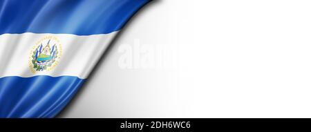 Salvadorianische Flagge isoliert auf weißem Banner Stockfoto