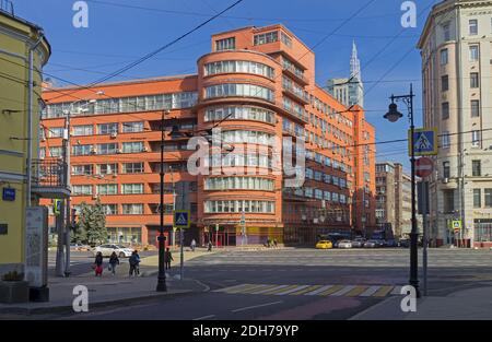 Bürogebäude im konstruktivistischen Stil. Moskau. Stockfoto