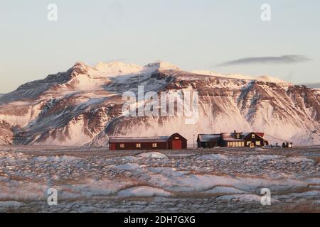 Arnarstapi auf der Snaefellsnes Halbinsel, Island, Europa im Winter Stockfoto