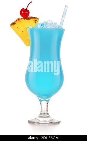 Blauer hawaiianischer Coctail garniert mit Ananas und Kirsche Stockfoto