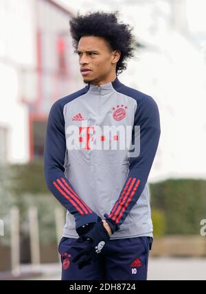 München, Bayern, Deutschland, 30.11.2020, Fußball: Trainingseinheit Team FC Bayern München – Leroy Sane nur redaktionell! Stockfoto