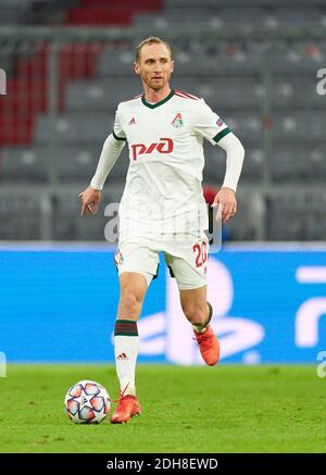 Vladislav IGNATYEV, Lok Moskau Nr. 20 im Spiel FC BAYERN MÜNCHEN - LOKOMOTIVE MOSKAU 2-0 Fußball UEFA Champions League Gruppenphase in der Saison 2020/2021 in München, 9. Dezember 2020. © Peter Schatz / Alamy Live News Stockfoto