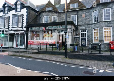 Das Postamt im Stadtzentrum von Corwen in Nordwales Stockfoto