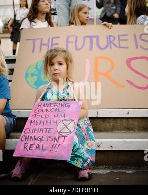 London, Vereinigtes Königreich - 12. Juli 2019: Extinction Rebellion Aktivisten beim East London Aufstand in Hackney Stockfoto