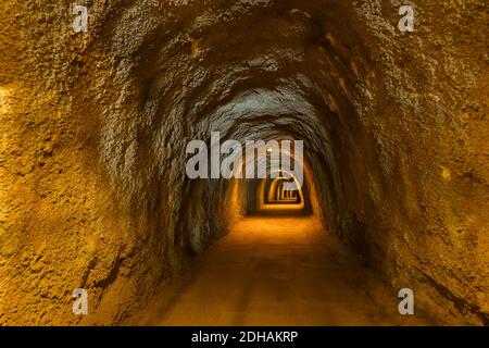 Tunnel in Resort Rafailovici - Montenegro Stockfoto