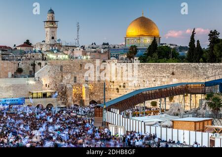 JERUSALEM, ISRAEL - CA. MAI 2018: Blick auf die Westmauer in Jerusalem, Israel ca. Mai 2018 in Jerusalem. Stockfoto