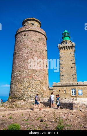 Frehel, Bretagne, Frankreich - 25. August 2019: PHARE Du Cap Frehel - Leuchtturm am Kap Frehel, Cotes-d'Armor, Bretagne, Nordfrankreich Stockfoto