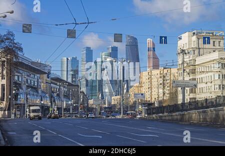 Kombination verschiedener Architekturstile in Moskau Stockfoto