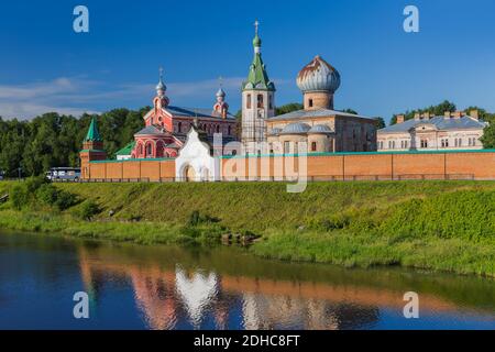 Staroladoschski Nikolski Kloster im Dorf Staraja Ladoga - Leningrad Region Russland Stockfoto