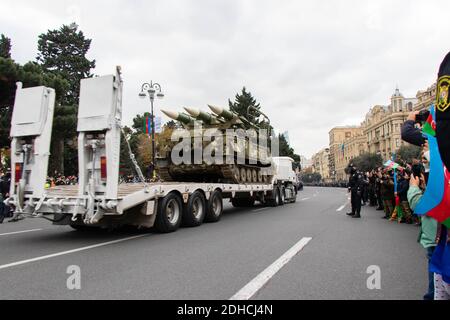 Armenische Luftwaffe Raketensystem von Aserbaidschan Armee gefangen genommen. 2K12 KUB Selbstfahrender Raketenwerfer. Baku - Aserbaidschan: 10. Dezember 2020. Stockfoto