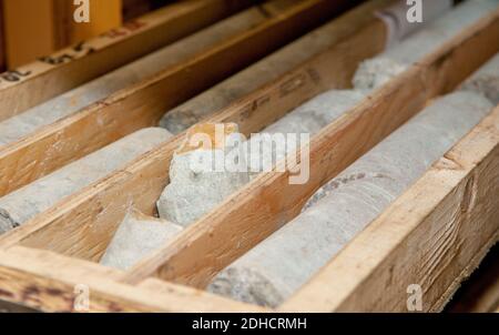 Bergbau Kernproben aus test Bohrgeräte Stockfoto