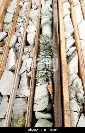 Bergbau Kernproben aus test Bohrgeräte Stockfoto