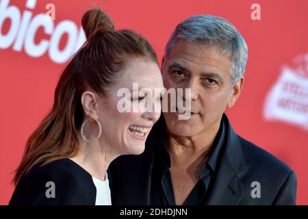 Julianne Moore, George Clooney besuchen die Premiere von Paramount Pictures' 'Suburbicon' im Regency Village Theatre am 22. Oktober 2017 in Los Angeles, CA, USA. Foto von Lionel Hahn/ABACAPRESS.COM Stockfoto