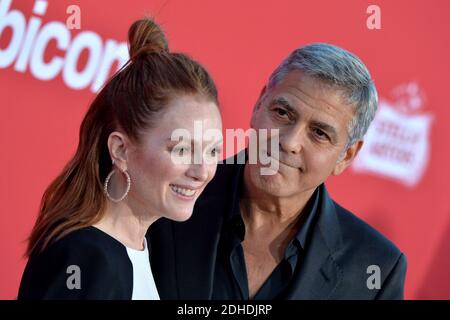 Julianne Moore, George Clooney besuchen die Premiere von Paramount Pictures' 'Suburbicon' im Regency Village Theatre am 22. Oktober 2017 in Los Angeles, CA, USA. Foto von Lionel Hahn/ABACAPRESS.COM Stockfoto