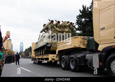 Buk MB-Raketensystem. Raketensysteme mittlerer Reichweite. Siegesparade in Baku - Aserbaidschan: 10. Dezember 2020. Stockfoto