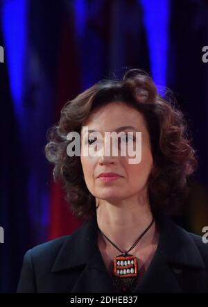 Die ehemalige französische Kulturministerin Audrey Azoulay steht am 10. November 2017 am Hauptsitz der UNESCO in Paris, nachdem die UNESCO-Mitgliedstaaten ihre Ernennung zum Leiter der Kulturagentur genehmigt hatten. Foto von Christian Liewig/ABACAPRESS.COM Stockfoto