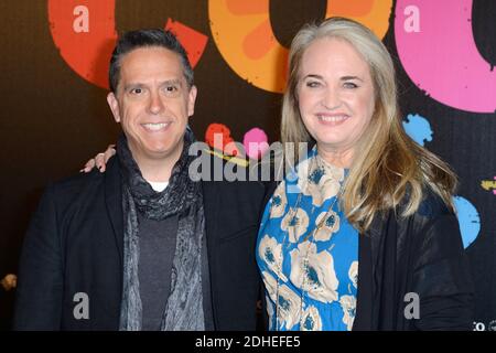 Regisseur Lee Unkrich und Produzentin Darla K. Anderson bei der Coco Premiere, einem Disney-Pixar-Animationsfilm, der am 14. November 2017 im Grand Rex Kino in Paris, Frankreich, stattfand. Foto von Aurore Marechal/ABACAPRESS.COM Stockfoto