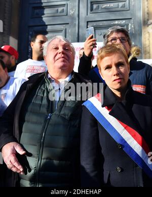 Gerard Filoche, Clementine Autain während einer Demonstration zur Unterstützung von 9 Mitarbeitern des PSA Peugeot Poissy-Werks, die beschuldigt wurden, am 16. November 2017 vor dem Hohen Gericht in Versailles bei Paris einen Vorgesetzten einsperren zu lassen. 2017. Foto von Christian Liewig/ABACAPRESS.COM Stockfoto