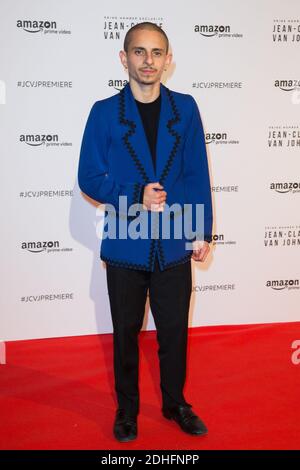 Moises Arias besucht die Amazon TV-Serie 'Jean Claude Van Johnson' Premiere im Le Grand Rex am 13. Dezember 2017. Foto von Nasser Berzane/ABACAPRESS.COM Stockfoto