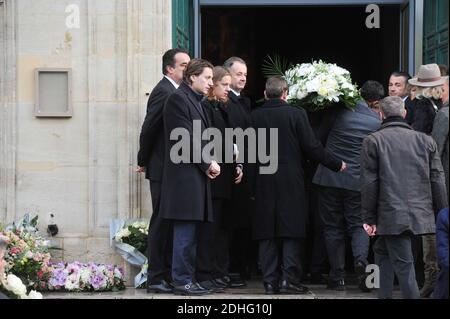 Jean Sarkozy, Pierre Sarkozy, Francois Sarkozy, Olivier Sarkozy bei der Beerdigung von Andree Sarkozy alias Dadue, Mutter des ehemaligen französischen Präsidenten Nicolas Sarkozy, in der Saint-Jean-Baptiste Kirche in Neuilly-Sur-seine, Frankreich am 18. Dezember 2017. Foto von ABACAPRESS.COM Stockfoto