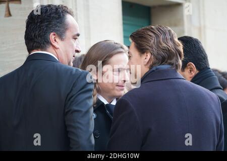 Jean Sarkozy und Olivier Sarkozy bei der Beerdigung von Andree Sarkozy aka Dadue, Mutter des ehemaligen französischen Präsidenten Nicolas Sarkozy, in der Saint-Jean-Baptiste Kirche in Neuilly-Sur-seine, Frankreich am 18. Dezember 2017. Foto von ABACAPRESS.COM Stockfoto