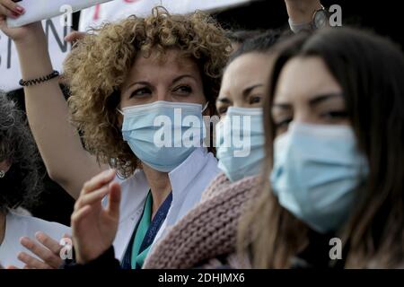 Madrid, Spanien. Dezember 2020. ; 11/12/2020.- Arbeiter des Krankenhauses 12 de Octubre in Madrid protestieren unter dem Motto "Check the Zendal Hospital". Quelle: dpa picture Alliance/Alamy Live News Stockfoto