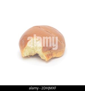 Hässlich gebissen-off Burger Bun isoliert auf weißem Hintergrund Stockfoto