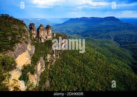 Felsformation "Drei Schwestern" in den Blue Mountains. Stockfoto