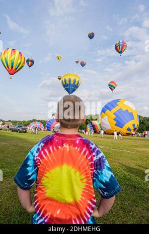 Alabama Decatur Alabama Jubilee Heißluftballon Classic, Point Mallard Park Ballons jährliche Veranstaltung Junge, Stockfoto