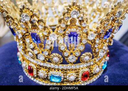 Alabama Mobile Carnival Museum Mardi Gras, zeigt Sammlung mit Juwelen Krone, Stockfoto