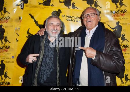 Gerard PULLICINO et Gerard Louvin lors de la Premiere VIP du Spectacle Forever Young au Theatre Bobino a Paris, Frankreich, le 08 Janvier 2016. Foto von Audrey Poree/ ABACAPRESS.COM Stockfoto