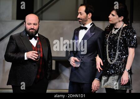 Christophe Canard, Eric Delcourt et Samantha Benoit performent lors du filage de la piece 'Rumeurs' au Theatre Fontaine a Paris, France le 15 Janvier 2016. Foto von Aurore Marechal/ABACAPRESS.COM Stockfoto