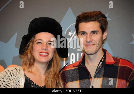 Sara Verhagen posiert für die Fotoaufnahme des Kurzfilms "i casa, su casa" während des 19. Alpe d'Huez Comedy Film Festival, in l'Alpe d'Huez, Frankreich, am 16. Januar 2016. Foto von Mireille Ampilhac/ABACAPRESS.COM Stockfoto