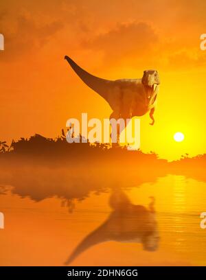 Tyrannosaurus rex gesehen gegen einen Sonnenuntergang, dieser Dinosaurier lebte in Nordamerika und Asien von etwa 70 Millionen Jahren bis zum Aussterben des din Stockfoto