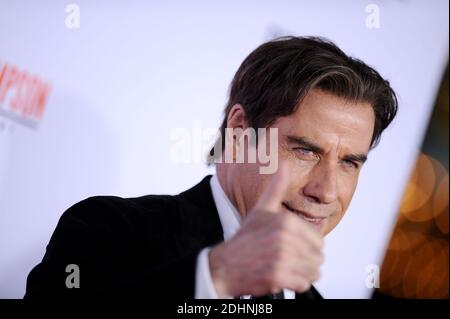 John Travolta nimmt an der Premiere von FX's 'American Crime Story - The People V. O.J. Simpson' im Westwood Village Theatre am 27. Januar 2016 in Los Angeles, CA, USA Teil. Foto von Lionel Hahn/ABACAPRESS.COM Stockfoto