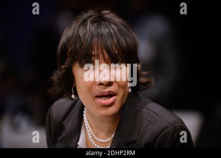 Die Bürgermeisterin von Flint, Karen Weaver, bezeugt am Mittwoch, den 10. Februar 2016, auf dem Capitol Hill während einer Anhörung zur Wasserkrise von Flint in Washington, DC, USA. Foto von Olivier Douliery/ABACAPRESS.COM Stockfoto